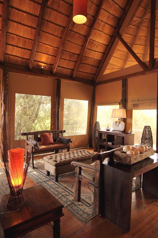 Bush Lodge - Amakhala Game Reserve Exterior photo
