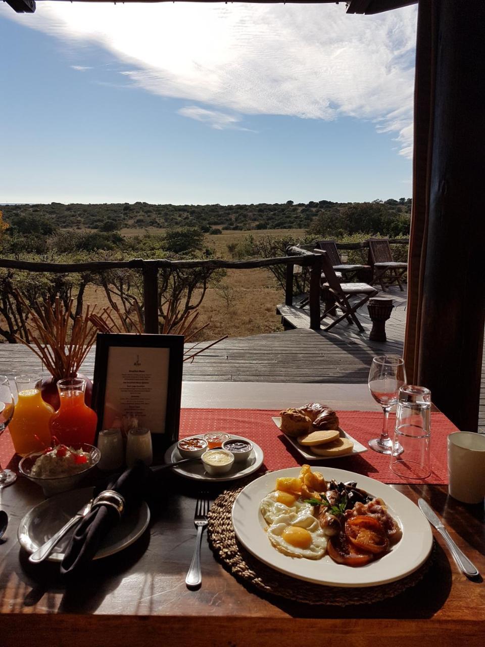 Bush Lodge - Amakhala Game Reserve Exterior photo